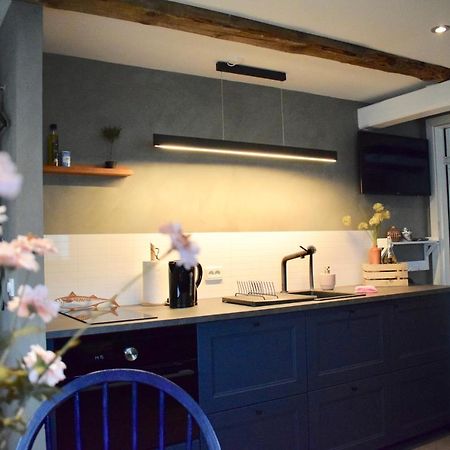 The Hans Apartment - Cosy And Special Klaksvík المظهر الخارجي الصورة
